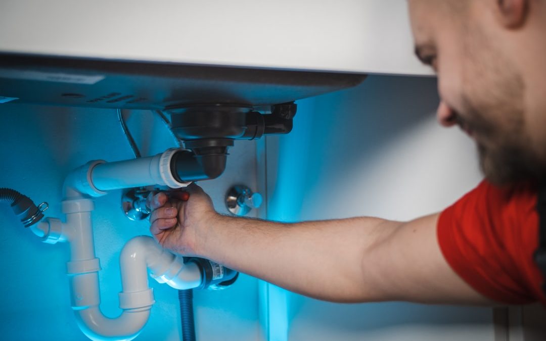 8 problèmes plomberie fréquents et solutions rapides