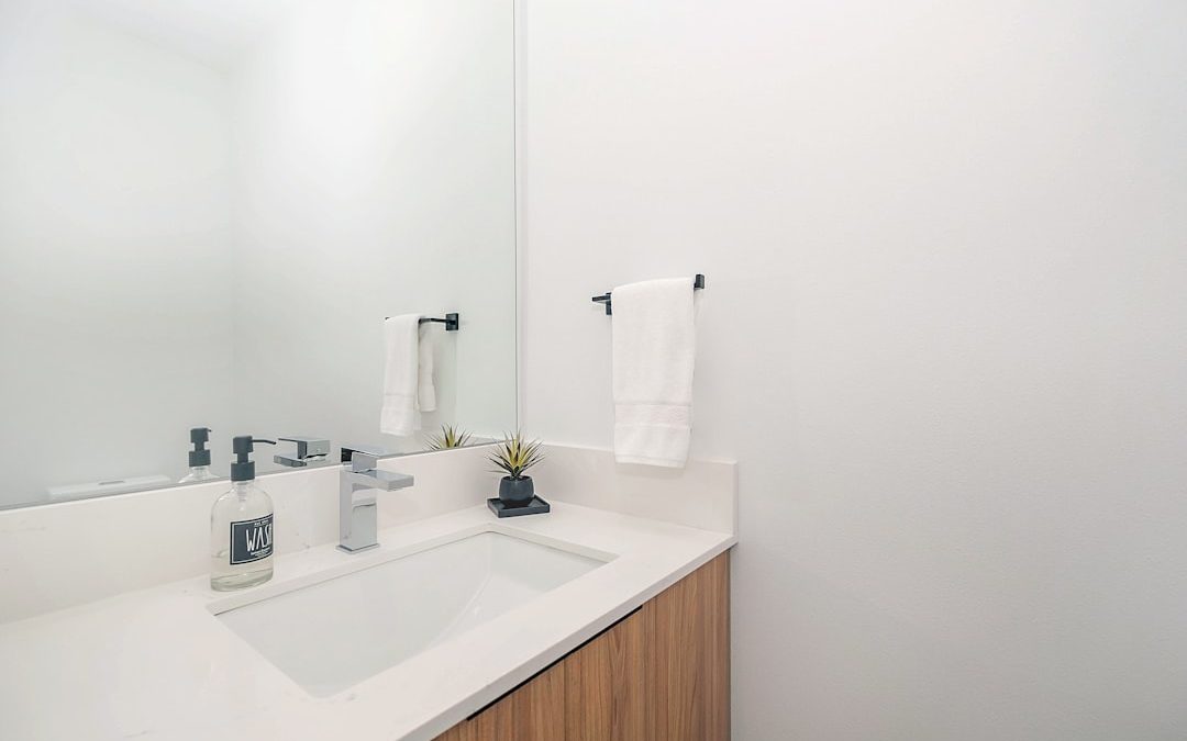 Budget rénovation salle de bain 5m2, les vrais coûts en Suisse pour 2026
