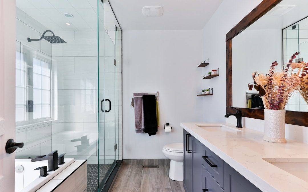 Pose de Faïence en Salle de Bain, Guide Pratique et Durable